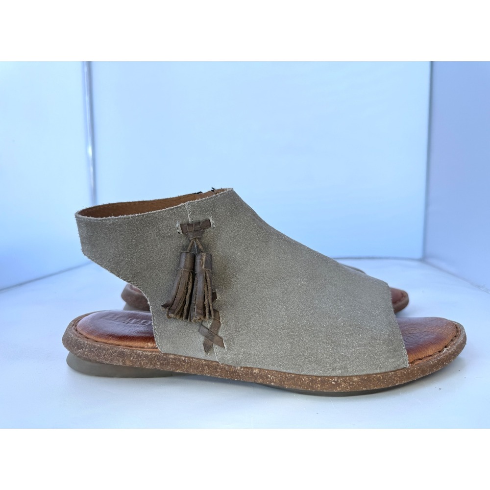 Born Womens Suede Peep Toe Tassel Flat Sandals Size 10